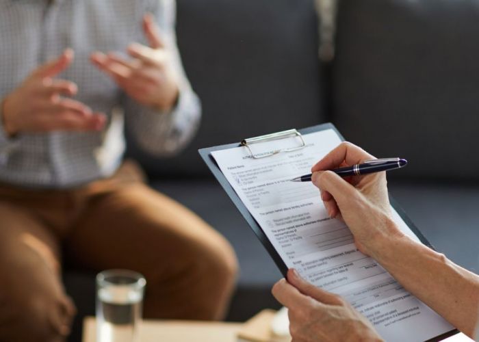 Clínica De Reabilitação Com Equipe Multidisciplinar Especializada